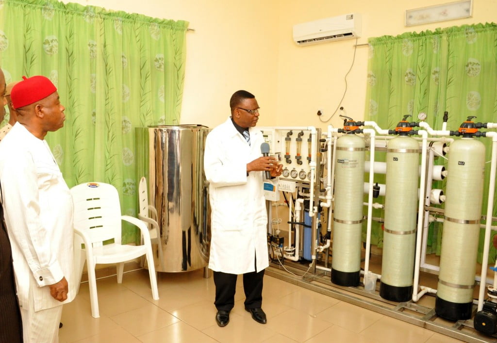  Gov. Theodore Orji of Abia state inspecting some already installed equipment at the Abia state dialysis centre Umuahia. With him is the Medical director, Dr. Augustus Mbanaso