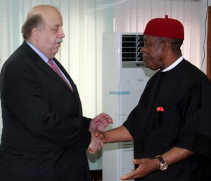 Gov. Theodore Orji of Abia state in a warm handshake with Francois Sastourne, The Consular General of France to Nigeria, when he visited the governor in Umuahia.